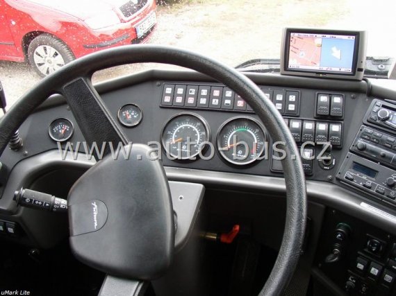 Instalace navigačního systému, napájení 220V