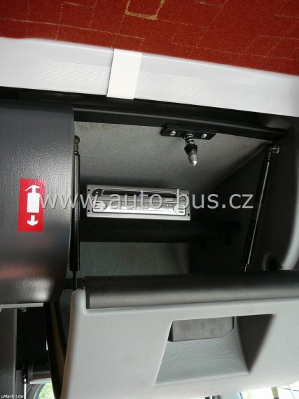 Instalace navigačního systému, DVD přehrávače, parkovací kamery