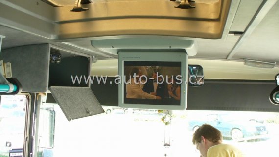 Instalace 15"elektrického stropního monitoru, DVD přehrávače