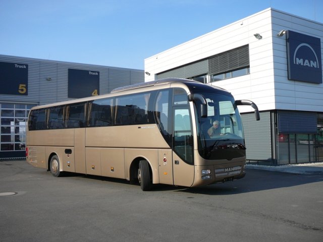 MAN - Lion´s Coach 2011_2